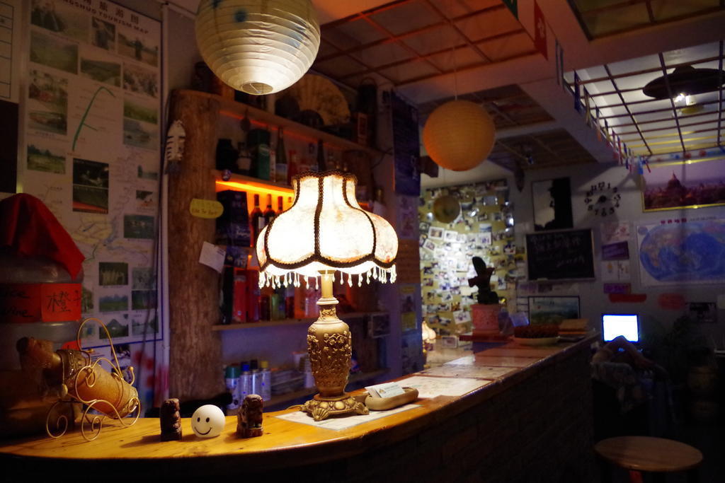 Yangshuo Travellers Land Youth Hostel Ngoại thất bức ảnh