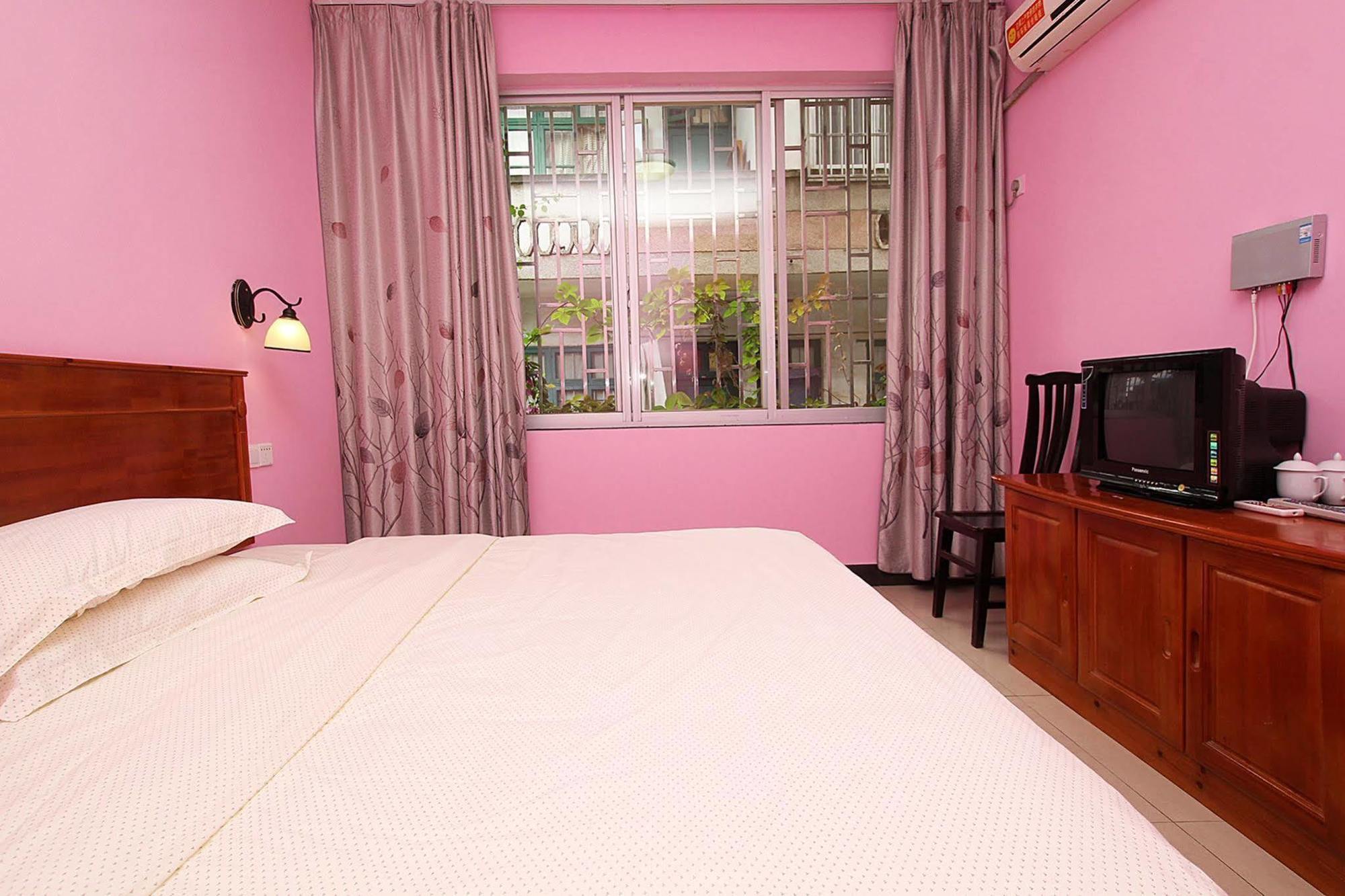 Yangshuo Travellers Land Youth Hostel Ngoại thất bức ảnh